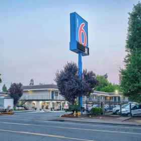Primary image1Motel 6 Salem, OR,俄勒冈州博览会馆飯店