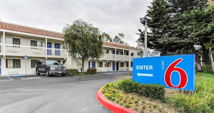 Others Motel 6 Salinas, CA - North Monterey Area