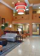 Imej utama Best Western Plus Fresno Inn