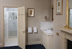 其他 6 The Kennard