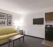 Others 3 La Quinta Inn & Suites by Wyndham Denver Airport DIA