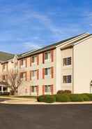 Imej utama Country Inn & Suites by Radisson, Clinton, IA