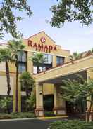 Imej utama Ramada by Wyndham Suites Orlando Airport