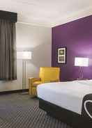 Imej utama La Quinta Inn & Suites by Wyndham Orlando Airport North