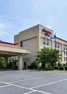 Imej utama Hampton Inn Petersburg-Ft. Lee