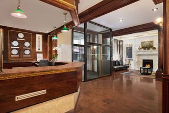 其他 4 Night Hotel Broadway