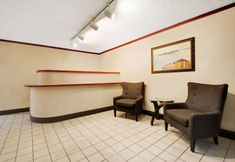 Others 3 Super 8 by Wyndham Kenmore/Buffalo/Niagara Falls Area