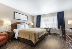 其他 5 Bayside Inn & Suites