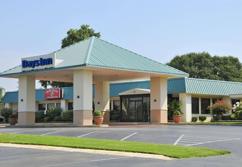 Others Days Inn by Wyndham Forrest City