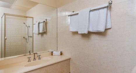 Others 2 Comfort Inn Regal Park, North Adelaide