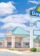 Imej utama Days Inn by Wyndham Roswell