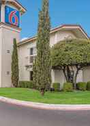 Imej utama Motel 6 Dallas, TX - Market Center