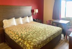 Others 3 Econo Lodge Inn & Suites