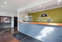 기타 4 Americas Best Value Inn Painted Post