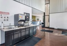 기타 3 Americas Best Value Inn Painted Post