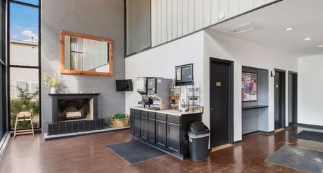 기타 2 Americas Best Value Inn Painted Post