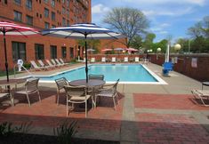 기타 4 Marriott Albany