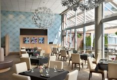 Others 5 Coast Chilliwack Hotel by APA