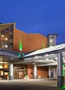 Imej utama Holiday Inn Oakville Centre, an IHG Hotel