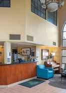 Lobi Quality Inn & Suites Camarillo - Oxnard