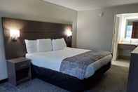 อื่นๆ Days Inn & Suites by Wyndham Charleston Airport West