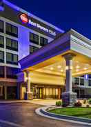 Imej utama Best Western Plus Hanes Mall Hotel