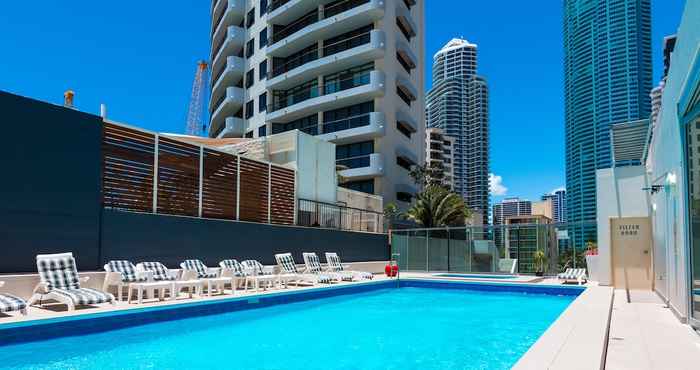 Khác Beachcomber Surfers Paradise