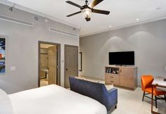 Others 5 The Cincinnatian Hotel Curio Collection by Hilton