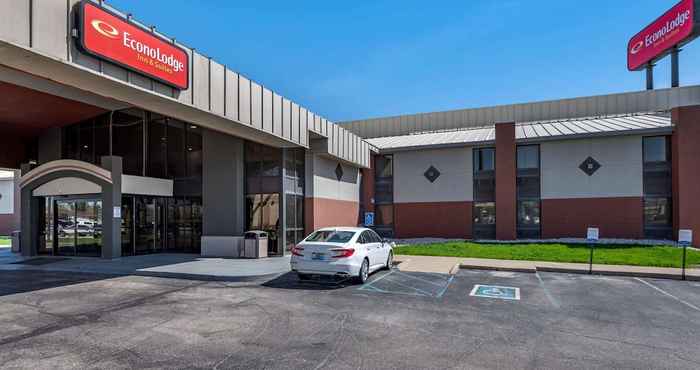 Others Econo Lodge Inn & Suites