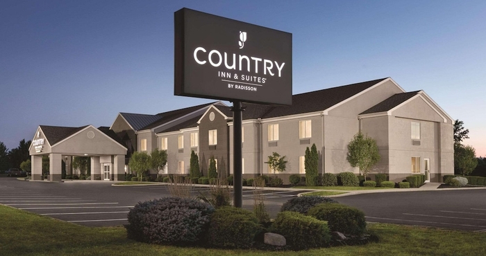 Khác Country Inn & Suites by Radisson, Port Clinton, OH