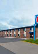 Primary image Motel 6 Oak Creek, WI