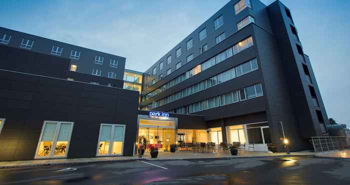 Others Park Inn by Radisson Copenhagen Airport