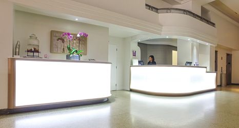 Others 2 Marseilles Beachfront Hotel