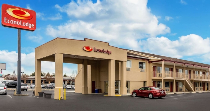 Khác Econo Lodge East