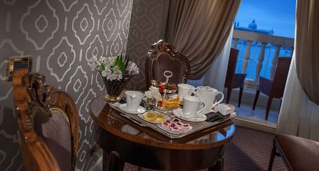 อื่นๆ 2 Londra Palace Venezia