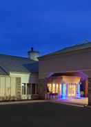 Primary image Holiday Inn Express Hotel & Suites Pittsburgh Airport, an IHG Hotel