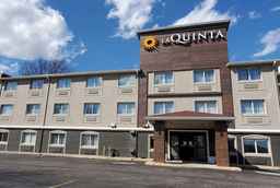 La Quinta Inn by Wyndham Indianapolis North at Pyramids, Rp 3.644.598