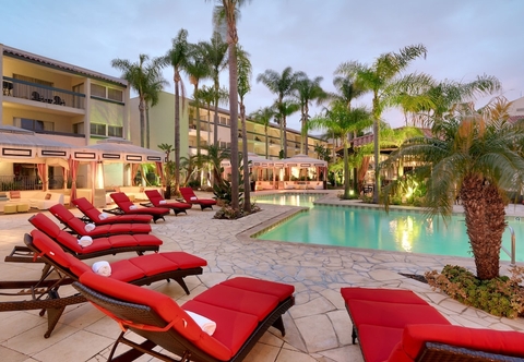 Others Atrium Hotel at Orange County Airport