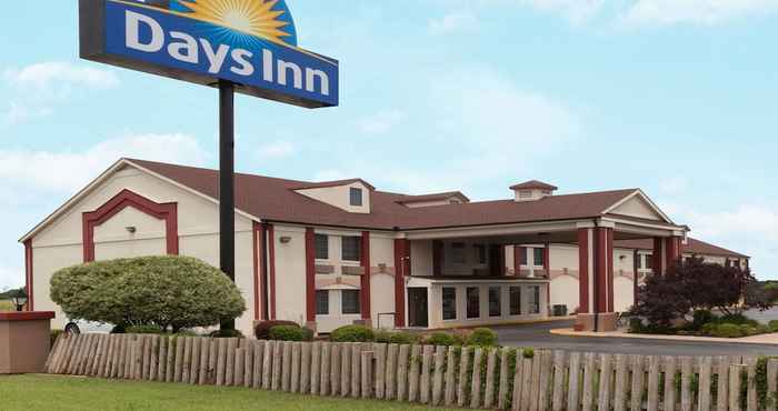 อื่นๆ Days Inn by Wyndham Shawnee