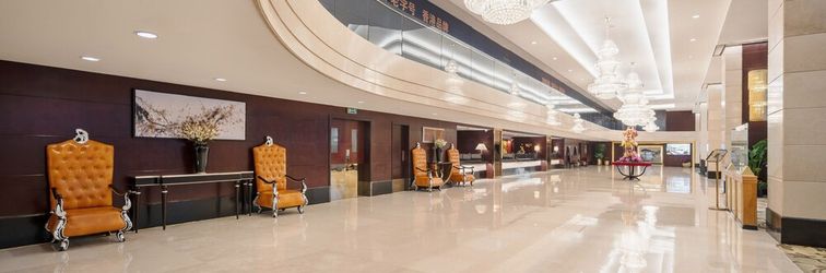 Others Century Plaza Hotel