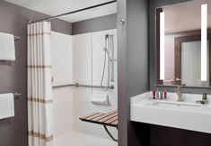 Others 7 Teaneck Marriott at Glenpointe