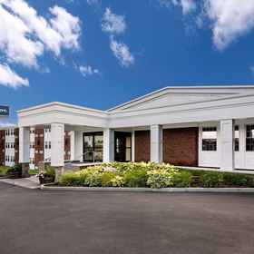 Primary image1Best Western University Inn,圣劳伦斯县飯店