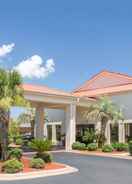 Imej utama Days Inn & Suites by Wyndham Navarre - near Beaches/Hurlburt