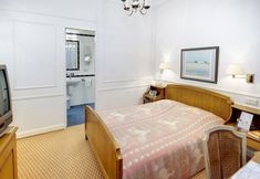 その他 5 Grand Hotel Cravat