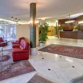 Lobby1Grand Hotel Cravat,Ukulele Thai Bar & Food飯店