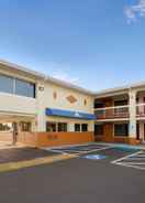 Imej utama Days Inn by Wyndham Jacksonville NC