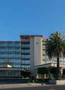 Imej utama Oakland Airport Executive Hotel