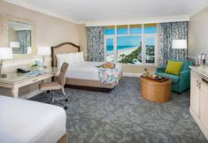 Others 4 The Shores Resort & Spa