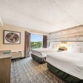 Primary image 1 Ramada Plaza by Wyndham Niagara Falls, Khách sạn Công viên Tiểu bang Thác Niagara