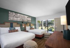 Lainnya 4 The Beachcomber